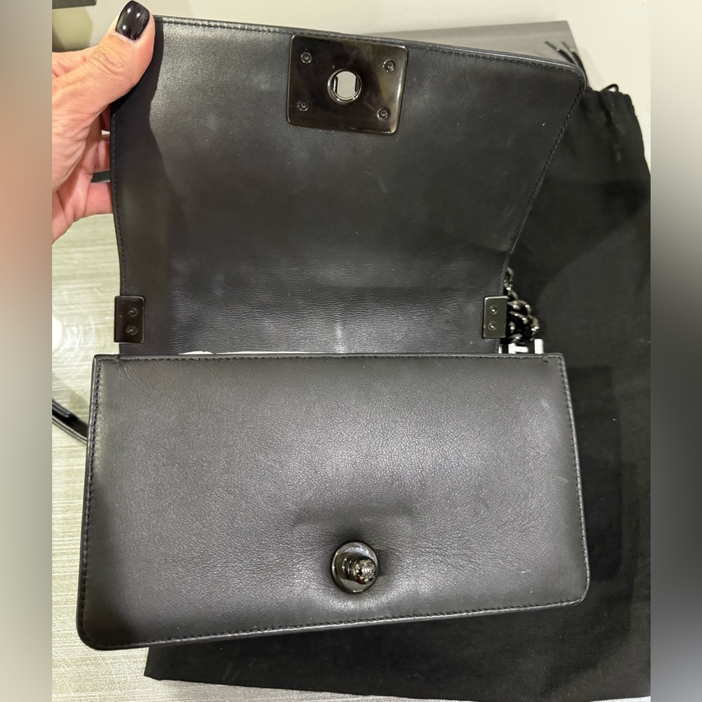 CHANEL Boy Small Black Calfskin Black Hardware - Picture 10 of 11